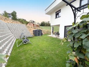 Garten, Doppelhaushälfte in Neumarkt im Mühlkreis