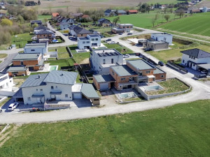 Umgebung, Doppelhaushälfte in Pennewang