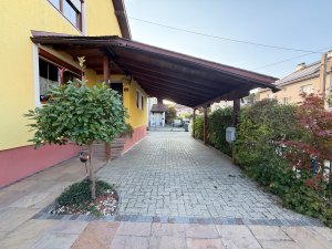 Carport, Einfamilienhaus in Seewalchen am Attersee