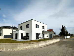 Zuhause mit Stil – großzügiges Einfamilienhaus in zentraler Lage