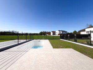 Pool & Garten